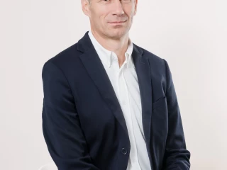 Le président du Cniel  démissionne sur fond de tensions