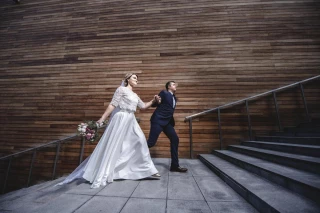 Plus de mariages, moins de bébés