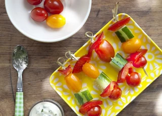 Brochette de légumes d’été, sauce à l’estragon 