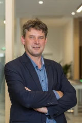 Il faut retrouver des espaces de dialogue et d'échanges