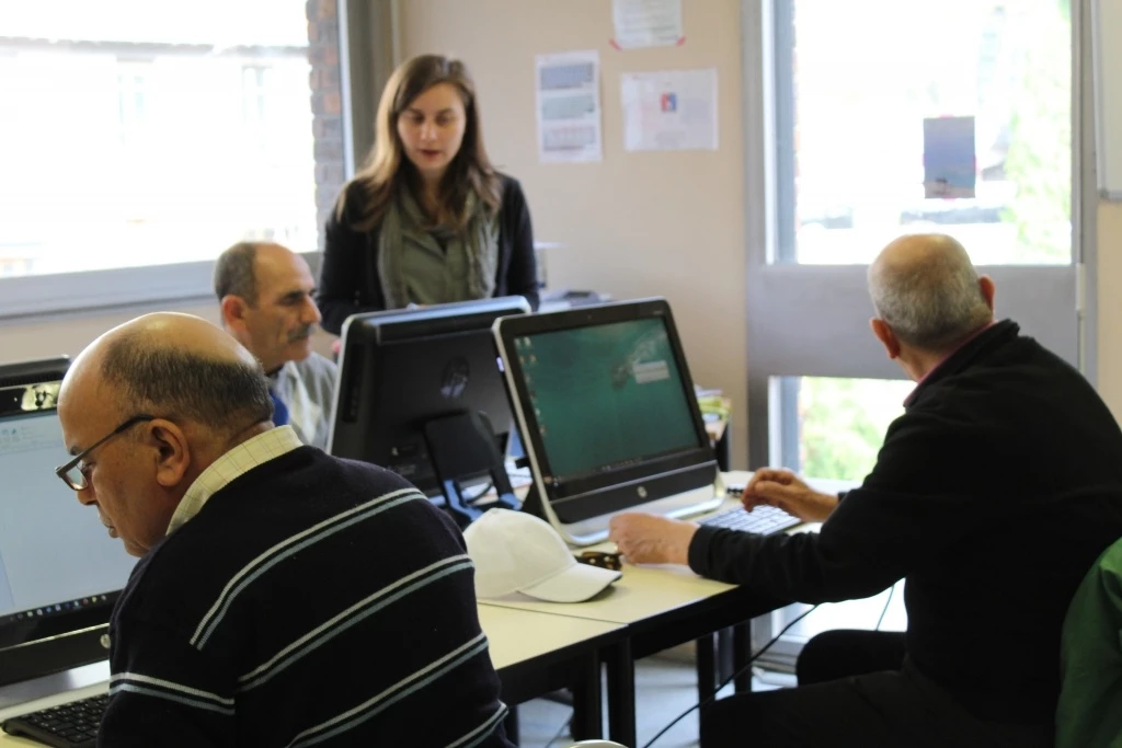 Vie associative / « Aider les gens à devenir autonomes »
