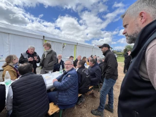 Marc Fesneau au plus près du terrain