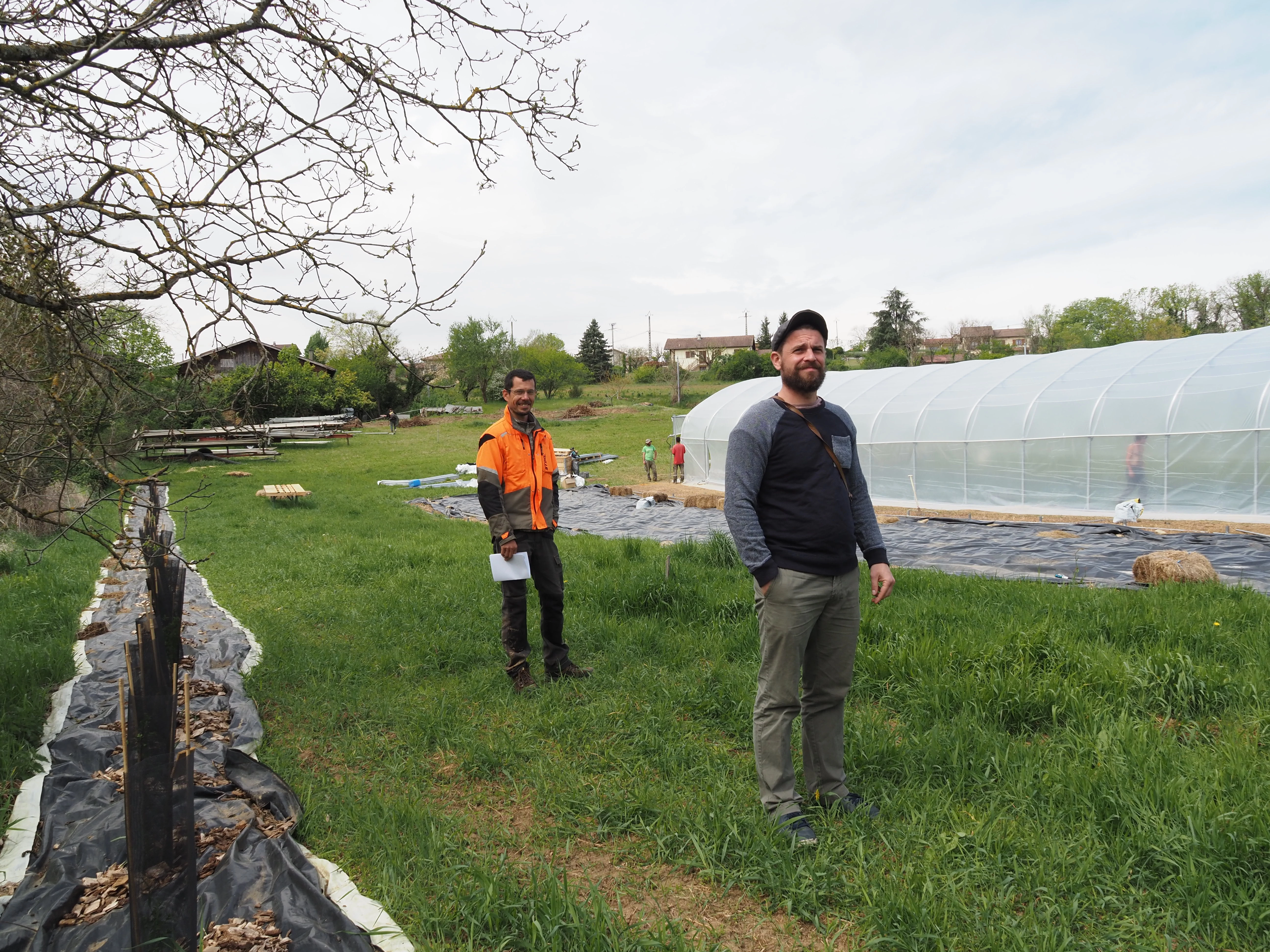 Les haies plantées avec les enfants
