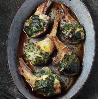 Côtes d'agneau façon caillettes