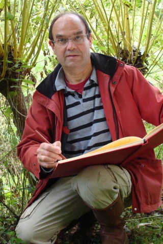 Selon Dominique Mansion, spécialiste des trognes, les arbres trognes sont « des arbres d'avenir enracinés dans le temps » 