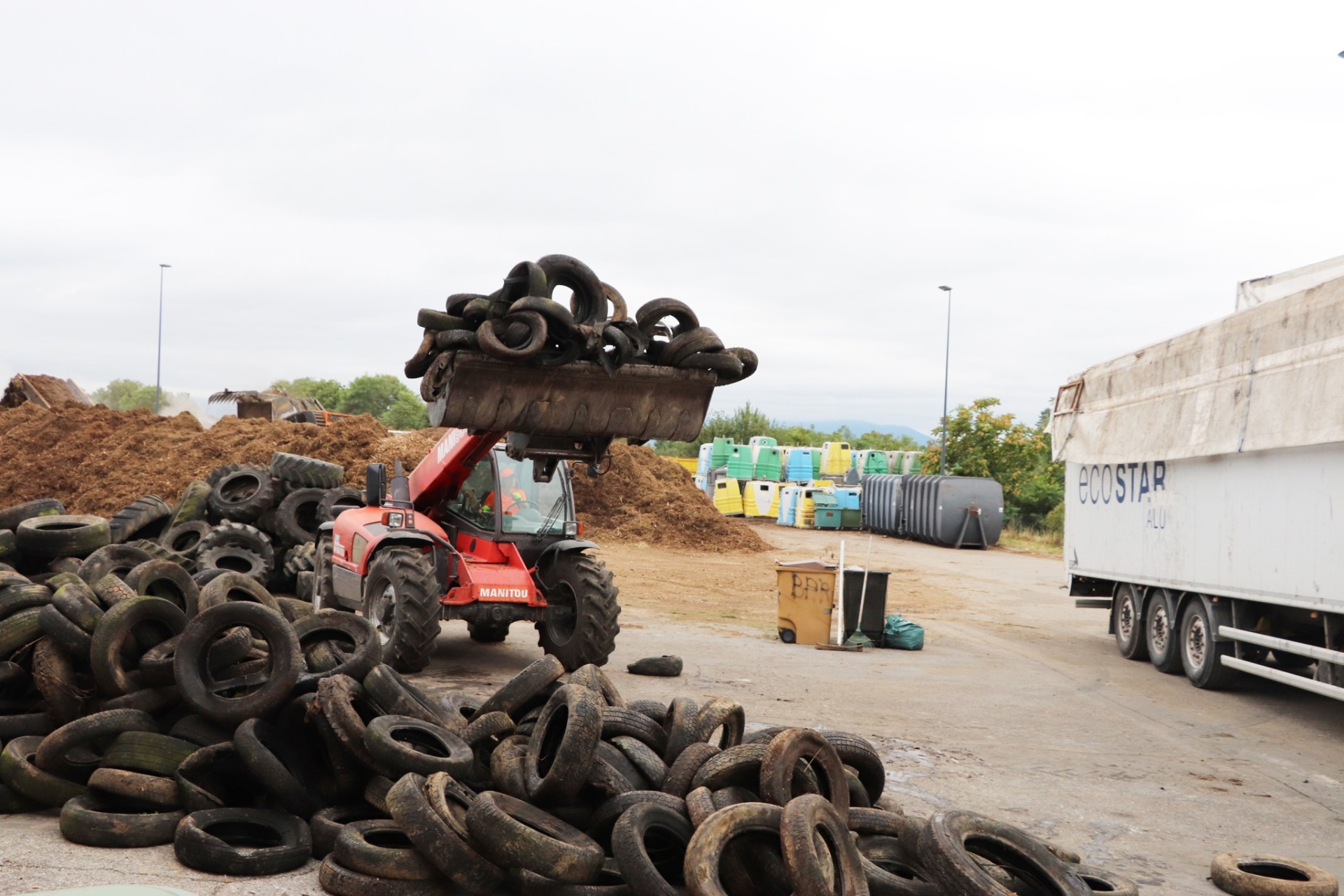Collecte de pneus agricoles usagés en Sud-Grésivaudan
