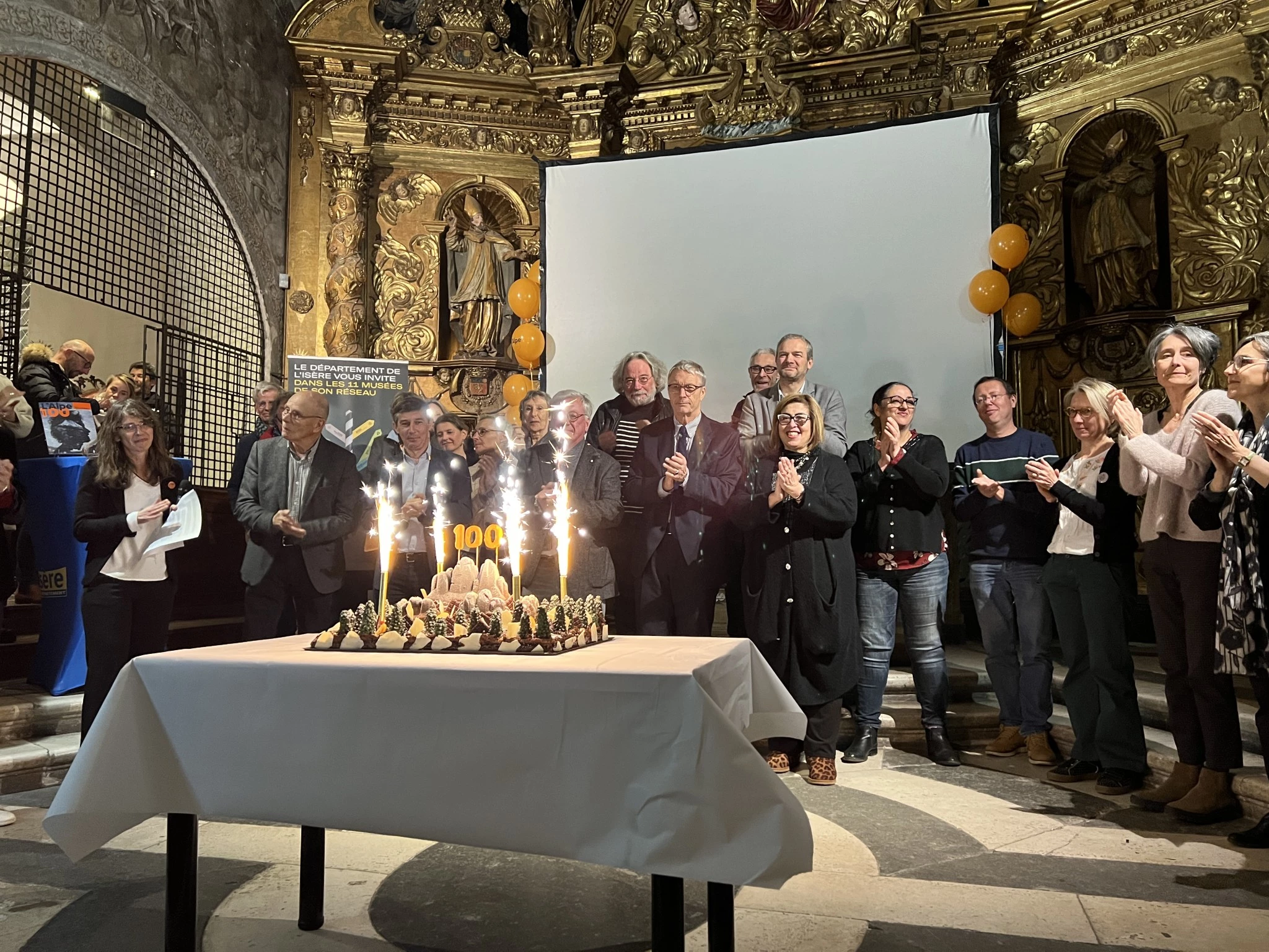 25 ans et 100 numéros